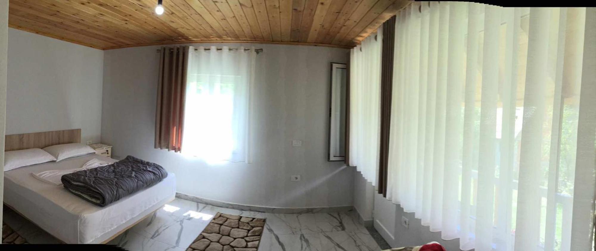 Zariklis Hotel Theth Bagian luar foto
