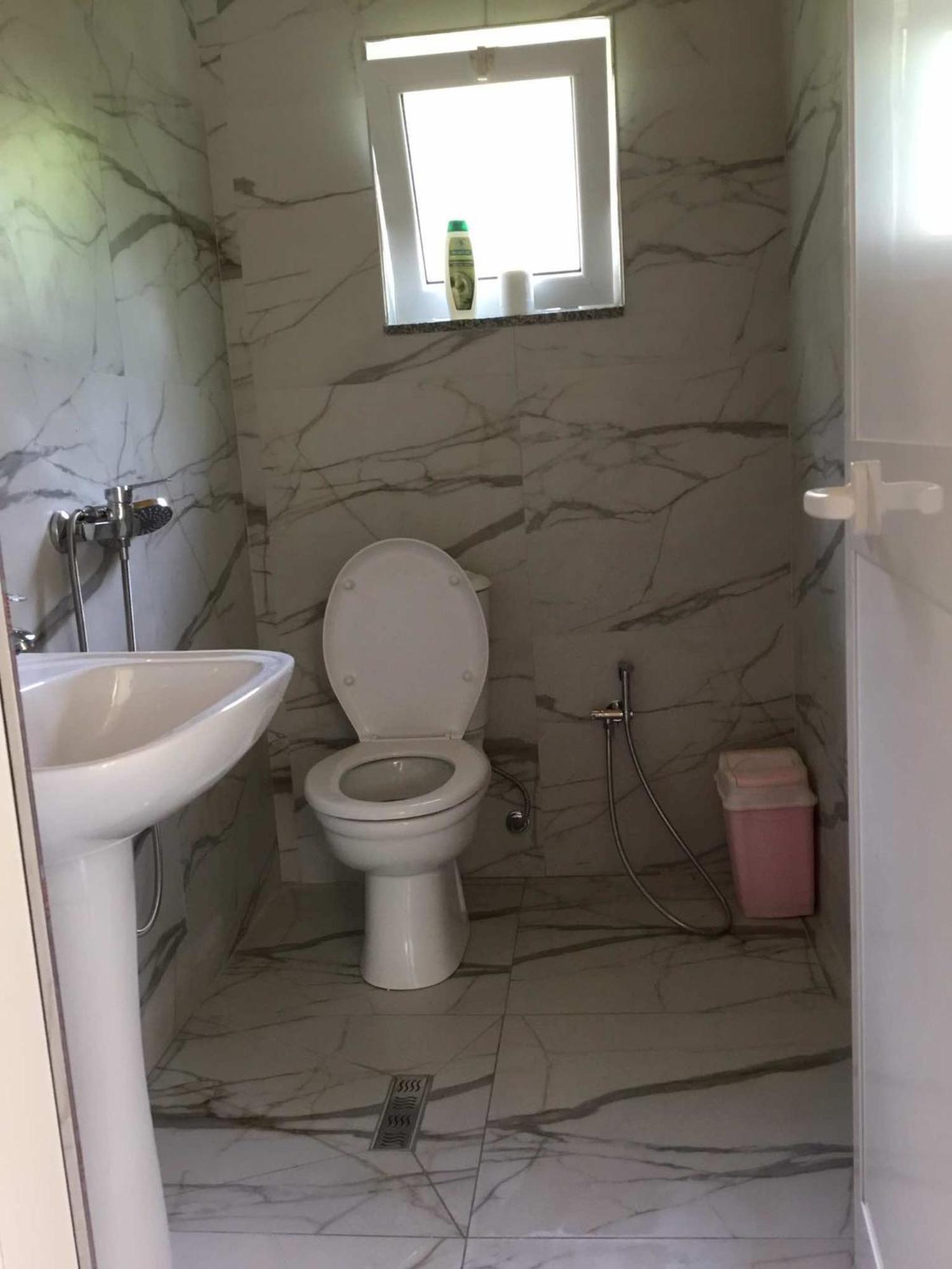 Zariklis Hotel Theth Bagian luar foto